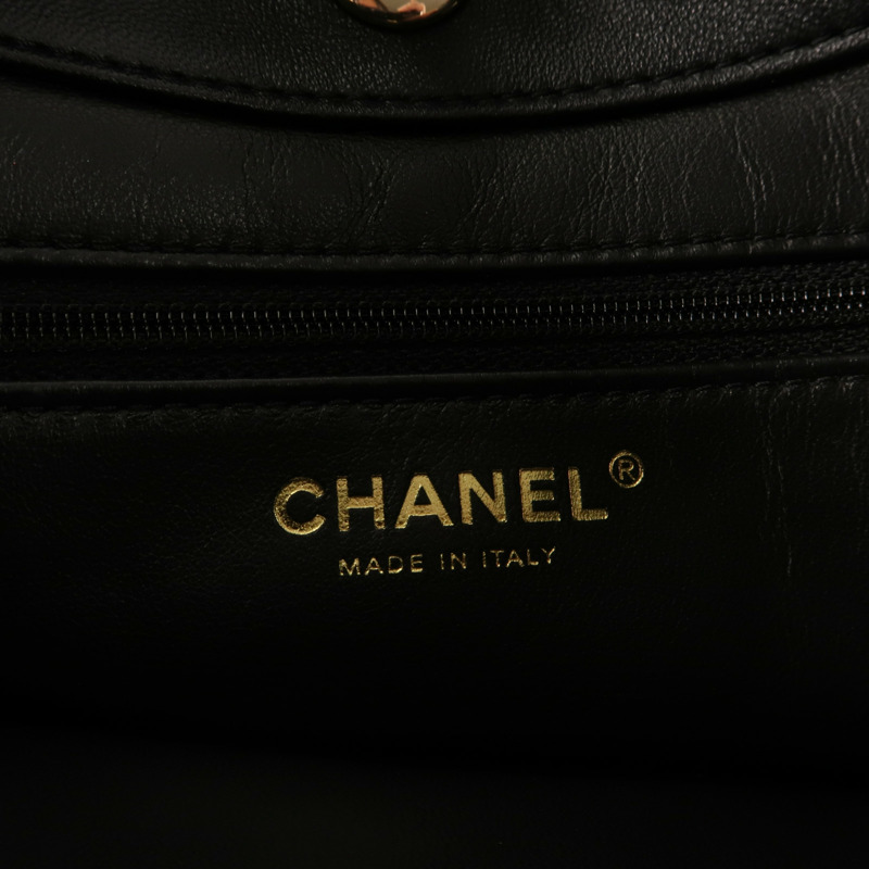 CHANEL 羊皮皮革Hobo Bag金扣鏈帶肩背袋-5