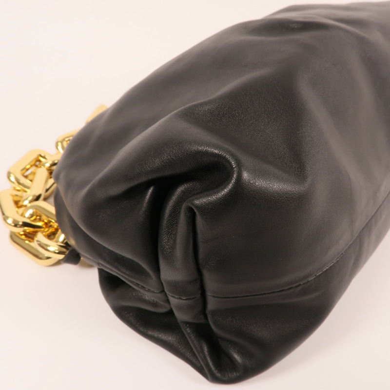 BOTTEGA VENETA 牛皮皮革The chain Pouch金扣鏈帶肩背袋-9