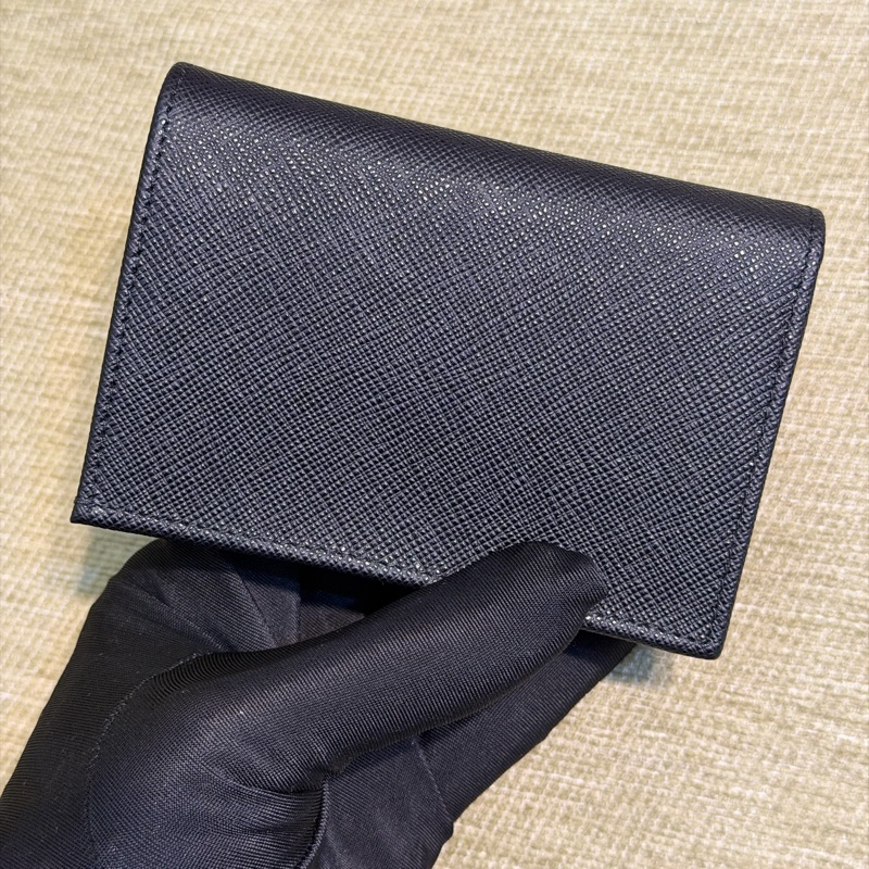 PRADA Saffiano皮革錢包-5