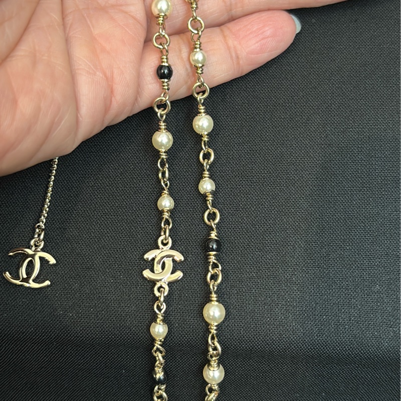 Chanel2025VIP聖誕限定年終禮~小鹿珍珠項鍊(中長鏈)-5