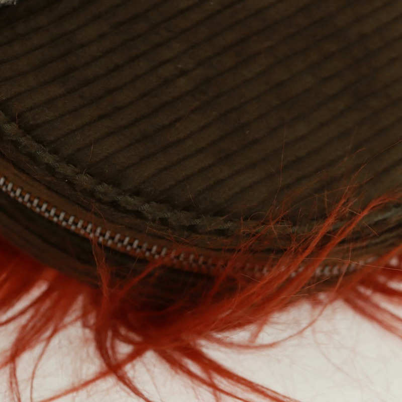 【日本直送】GUCCI 雙G獅子互扣手拿包,棕色/銀色皮革,貨號704806,正品編號157517SAV-14