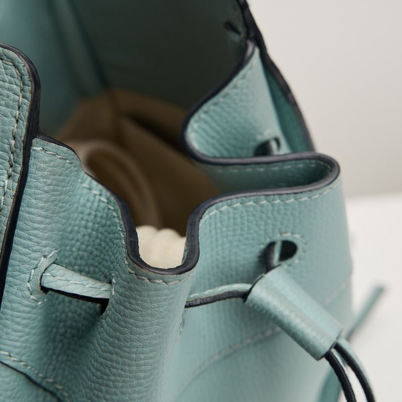 二手Loewe Hammock Mini吊床包 /粒紋小牛皮aqua水藍色-7