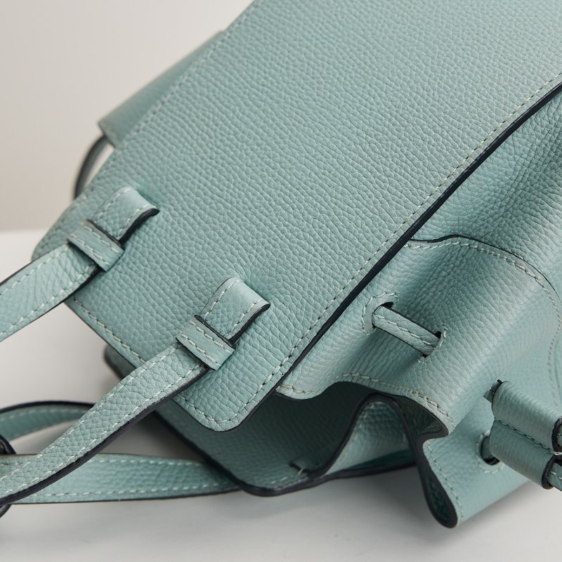 二手Loewe Hammock Mini吊床包 /粒紋小牛皮aqua水藍色-11