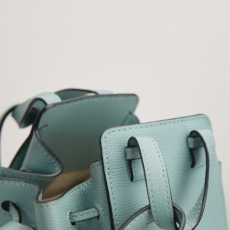 二手Loewe Hammock Mini吊床包 /粒紋小牛皮aqua水藍色-13