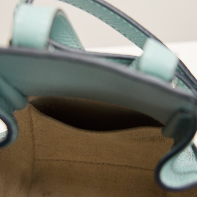 二手Loewe Hammock Mini吊床包 /粒紋小牛皮aqua水藍色-17