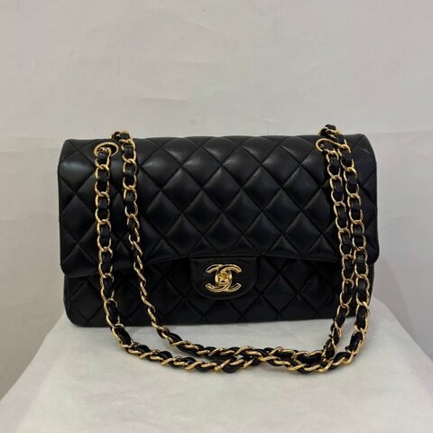 Chanel黑色金釦小羊皮CF25