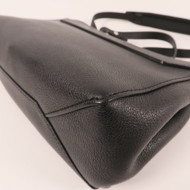 LOUIS VUITTON 牛皮皮革Lockme II BB銀扣手挽肩背兩用袋-13