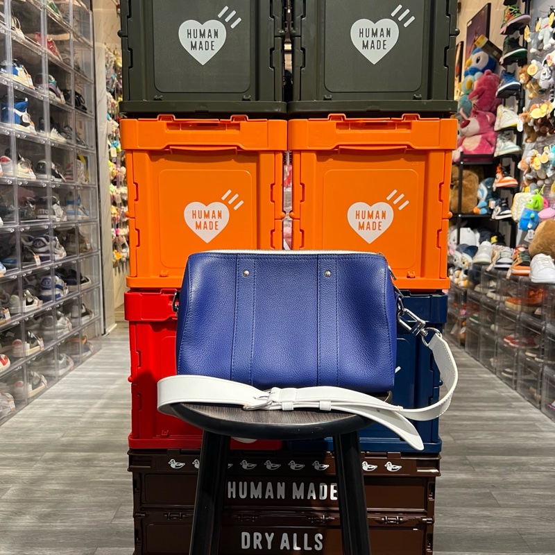 Lv city keepall 絕版 藍色斜挎包-1