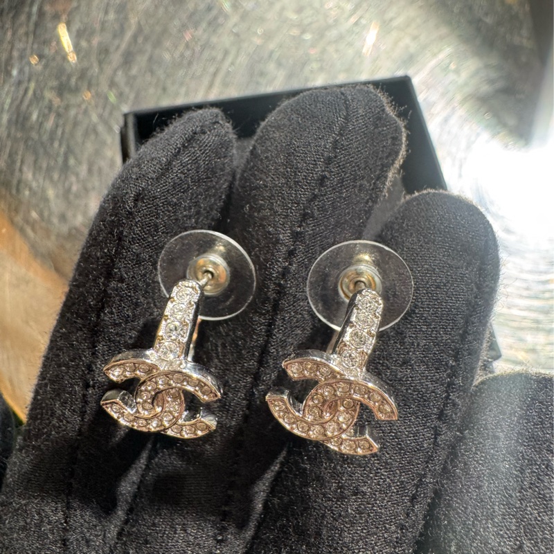 Chanel銀雙C滿鑽小C耳環 超閃亮✨-1