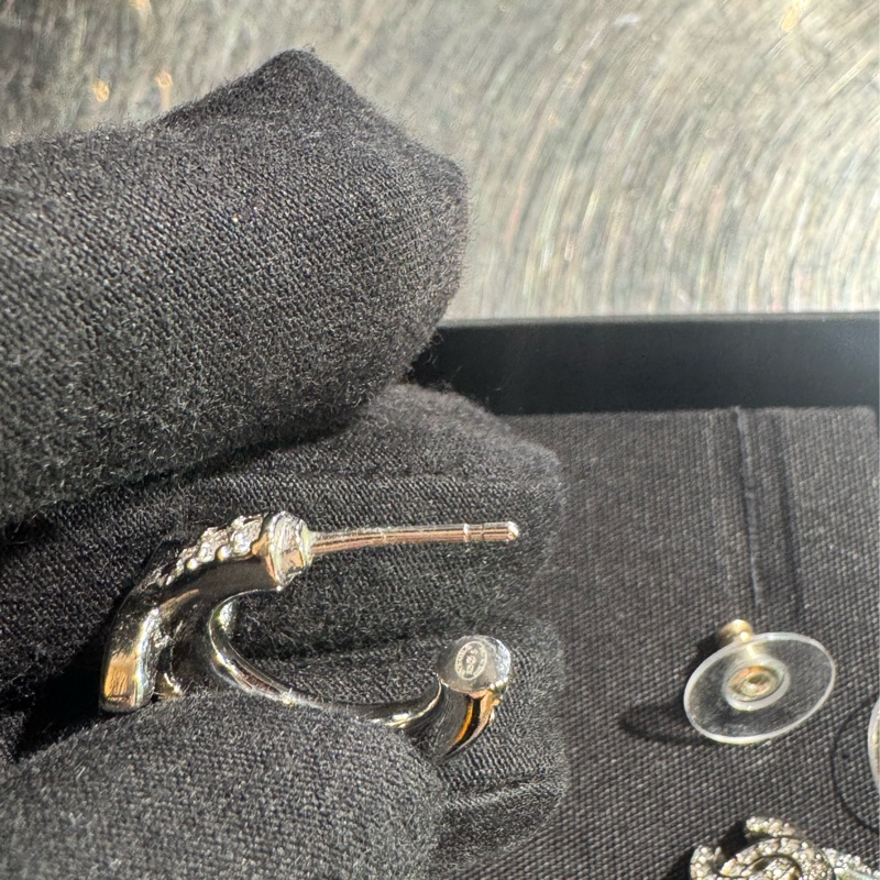 Chanel銀雙C滿鑽小C耳環 超閃亮✨-14