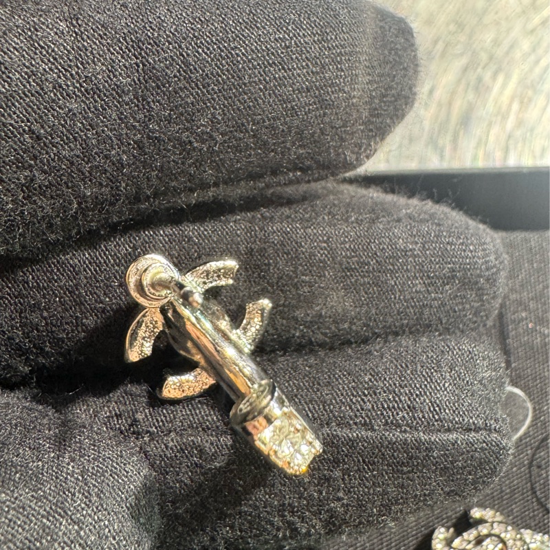 Chanel銀雙C滿鑽小C耳環 超閃亮✨-15