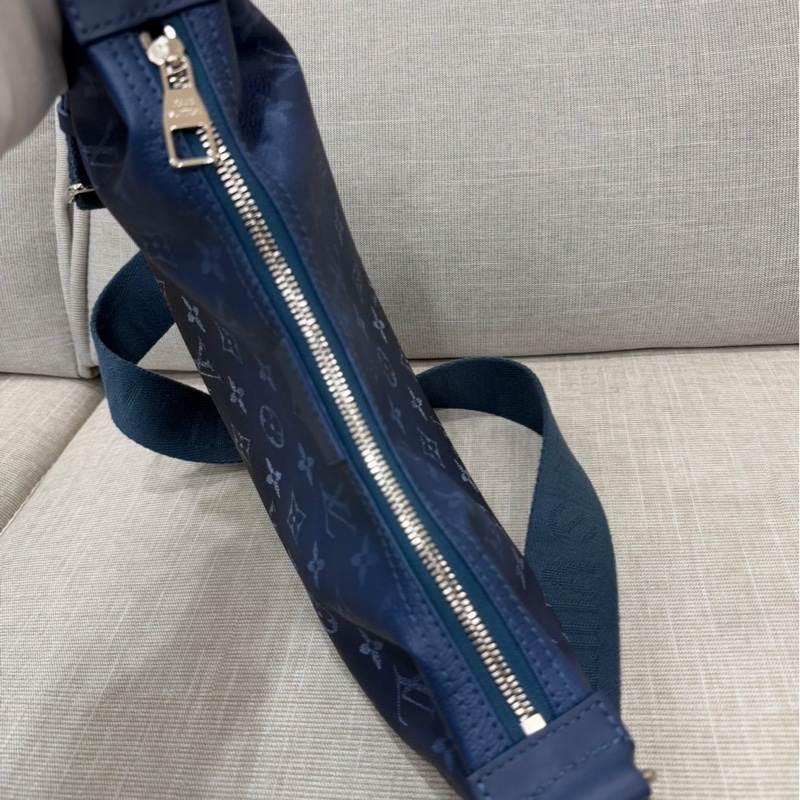 LV M11594#新款# Hamac Bag 漸變月亮包 肩背包 斜背包PM-13