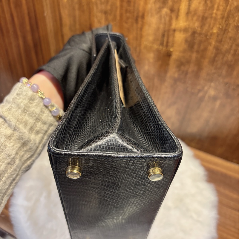 Salvatore Ferragamo 黑色手提包-4