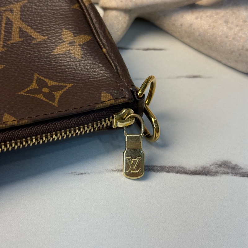 lv mini 小麻將包-8