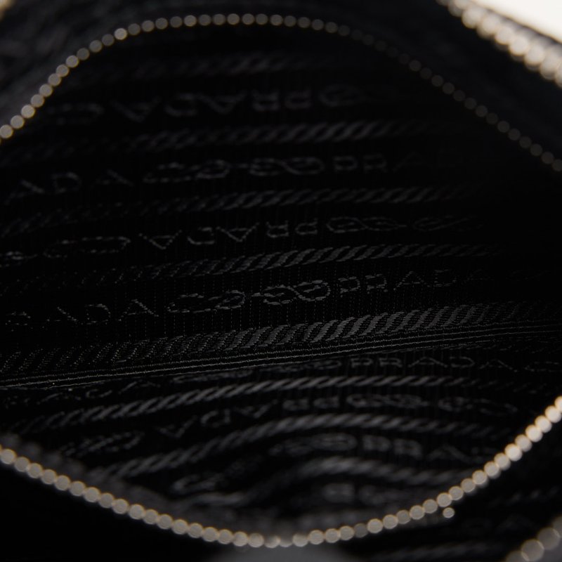 Prada hobo 2005 新款腋下包/黑銀-15