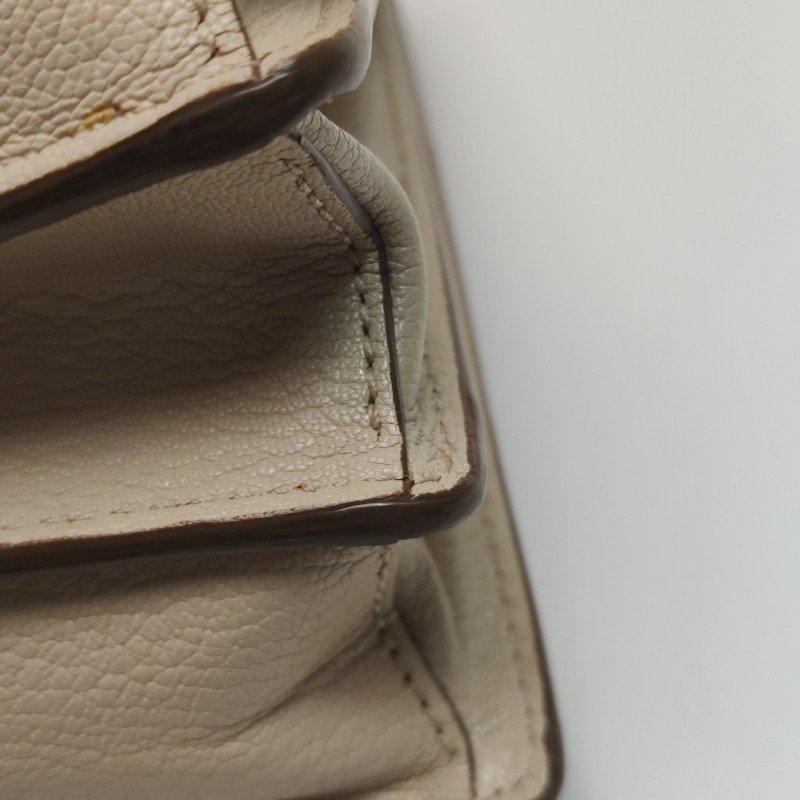 Miu Miu Madras羊皮拼色字母Logo手提包-16