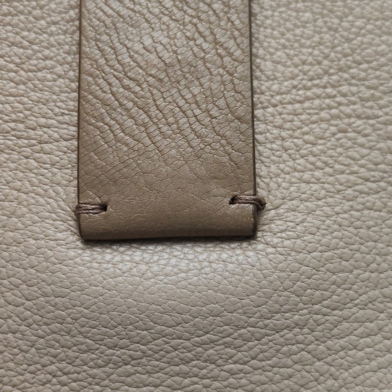 Miu Miu Madras羊皮拼色字母Logo手提包-17