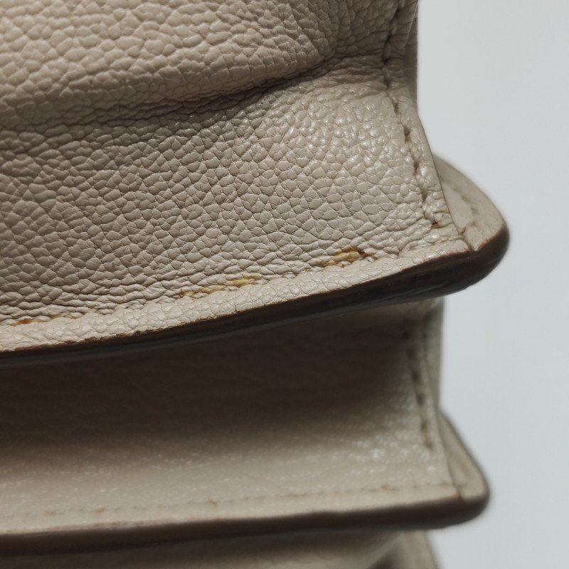 Miu Miu Madras羊皮拼色字母Logo手提包-19