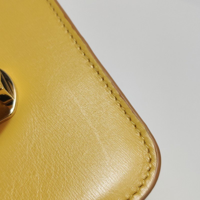 Chloe Penelope牛皮純色金屬鎖扣斜挎包單肩包-14