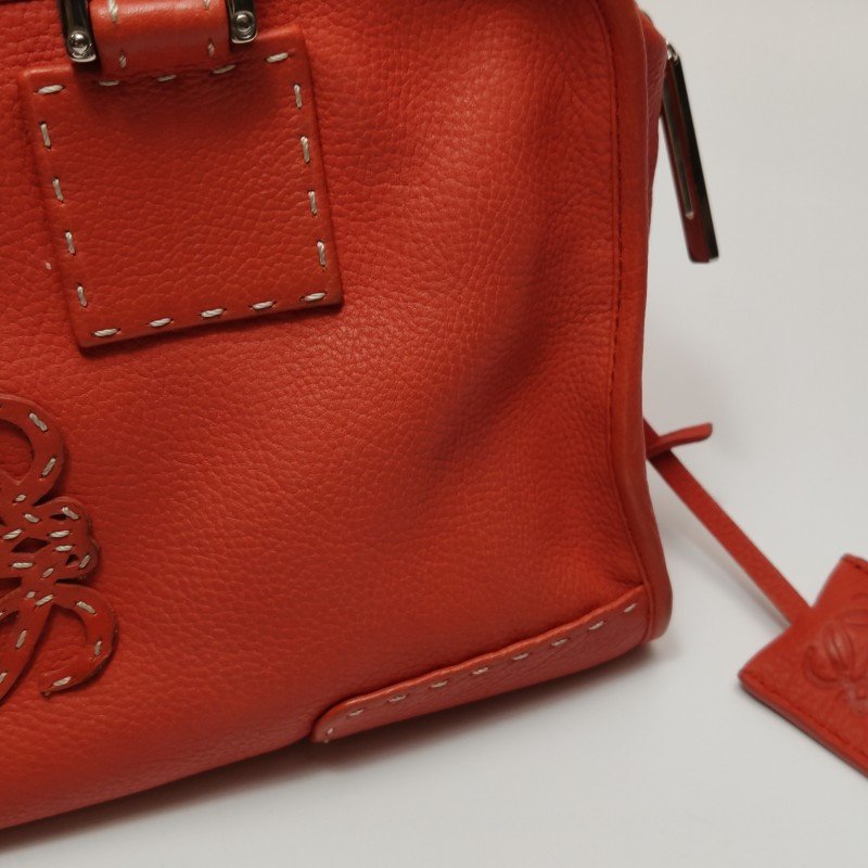 Loewe Amazona牛皮純色加固邊角中古手提包-18