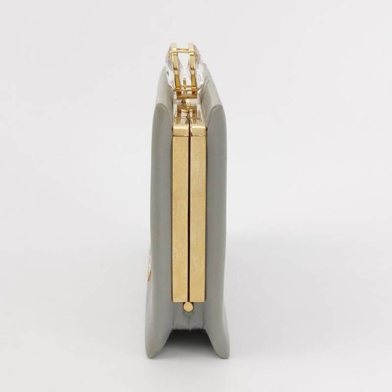 Miu Miu緞面純色字母Logo斜挎包單肩包-2