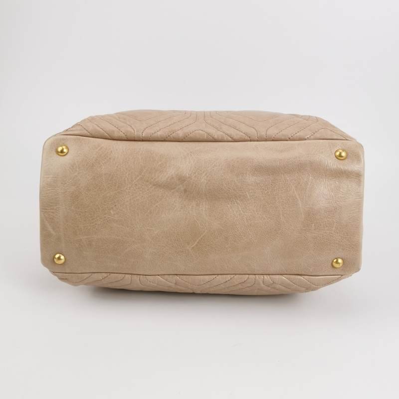 Miu Miu油蠟皮純色絎縫字母logo手提包-5