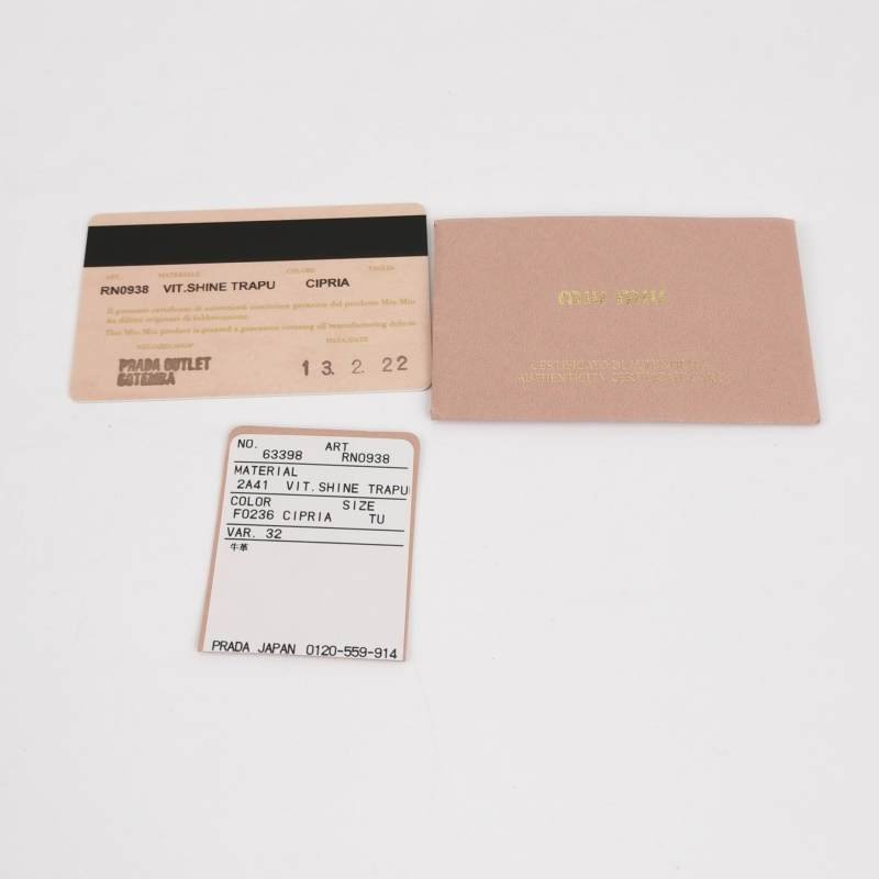 Miu Miu油蠟皮純色絎縫字母logo手提包-8