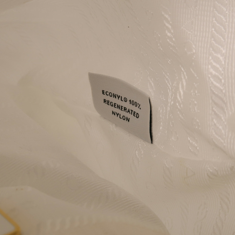 PRADA 尼龍Mariner Bucket Bag金扣手挽袋-14