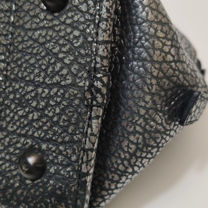 Loewe Amazona大號牛皮純色logo圖案加固邊角手提包-15