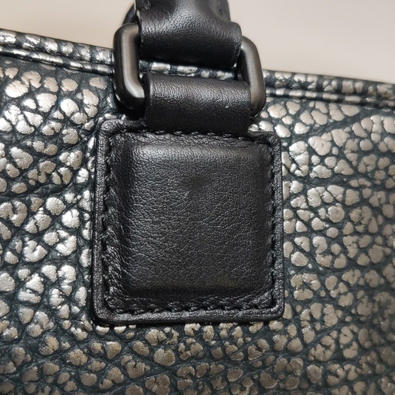 Loewe Amazona大號牛皮純色logo圖案加固邊角手提包-17
