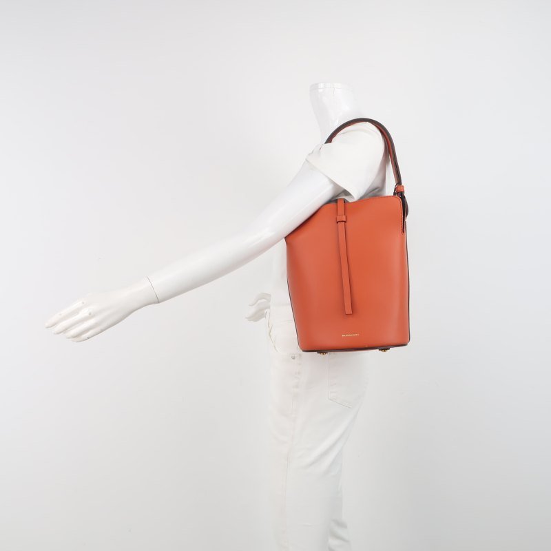 Burberry牛皮純色字母logo子母包單肩包-1