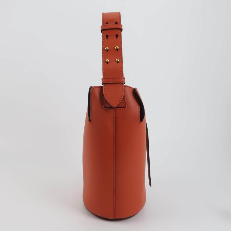 Burberry牛皮純色字母logo子母包單肩包-4