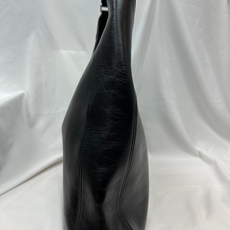 現貨 全新專櫃品 BALENCIAGA BB hobo-2