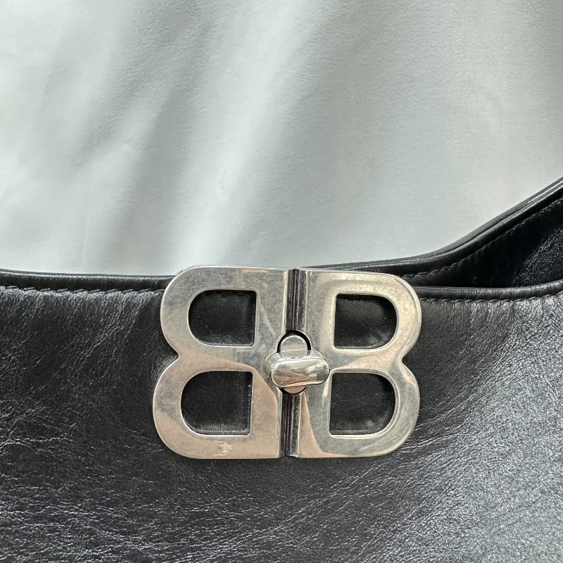 現貨 全新專櫃品 BALENCIAGA BB hobo-15