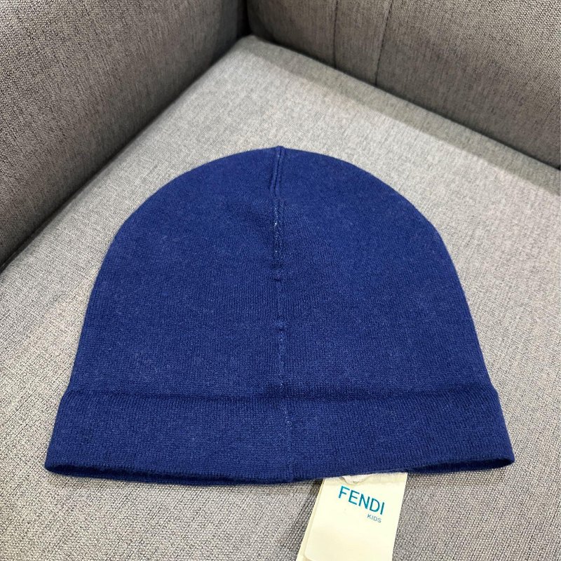 💎Han's house精品服飾💎FENDI 芬迪 滿版 FF 毛帽 雙面用 原價10900-5