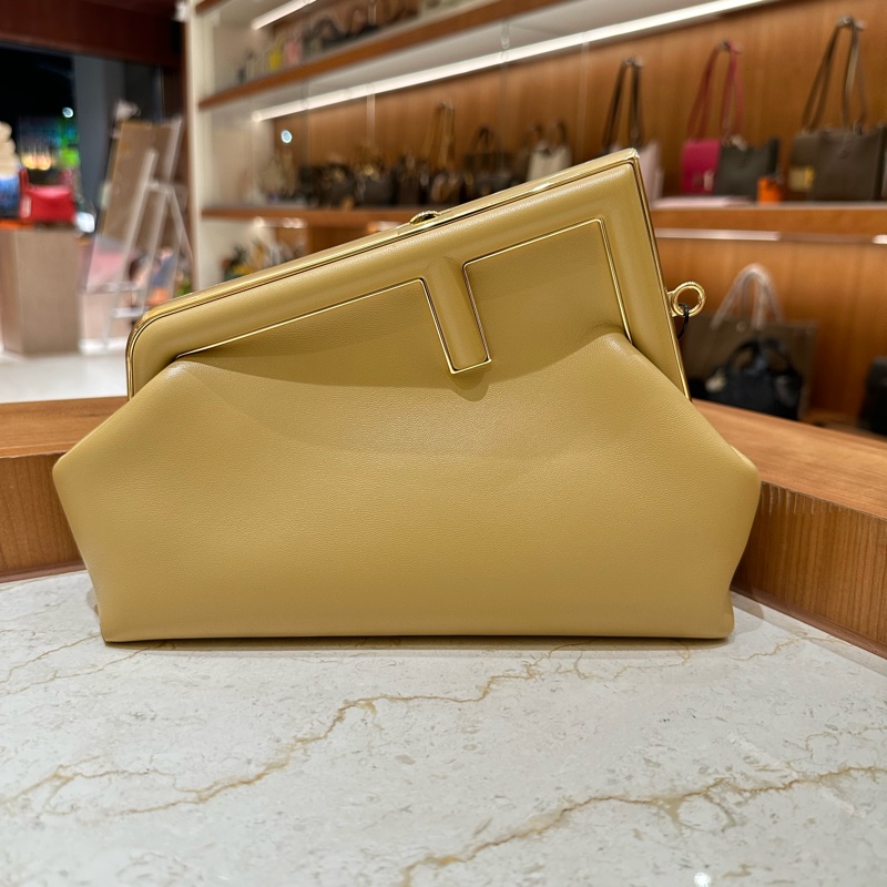 FENDI First 手拿單肩鏈條包 小號-6