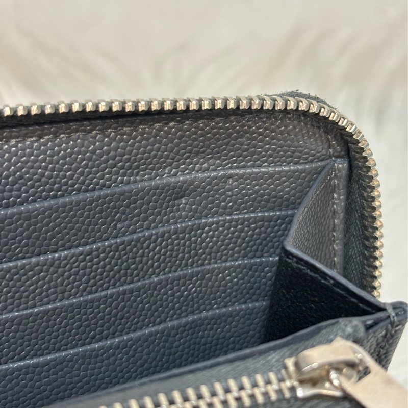 YSL 358094 LOGO 大象灰荔枝皮 銀釦 發財包拉鍊夾信用卡零錢包長夾皮夾發財包-23