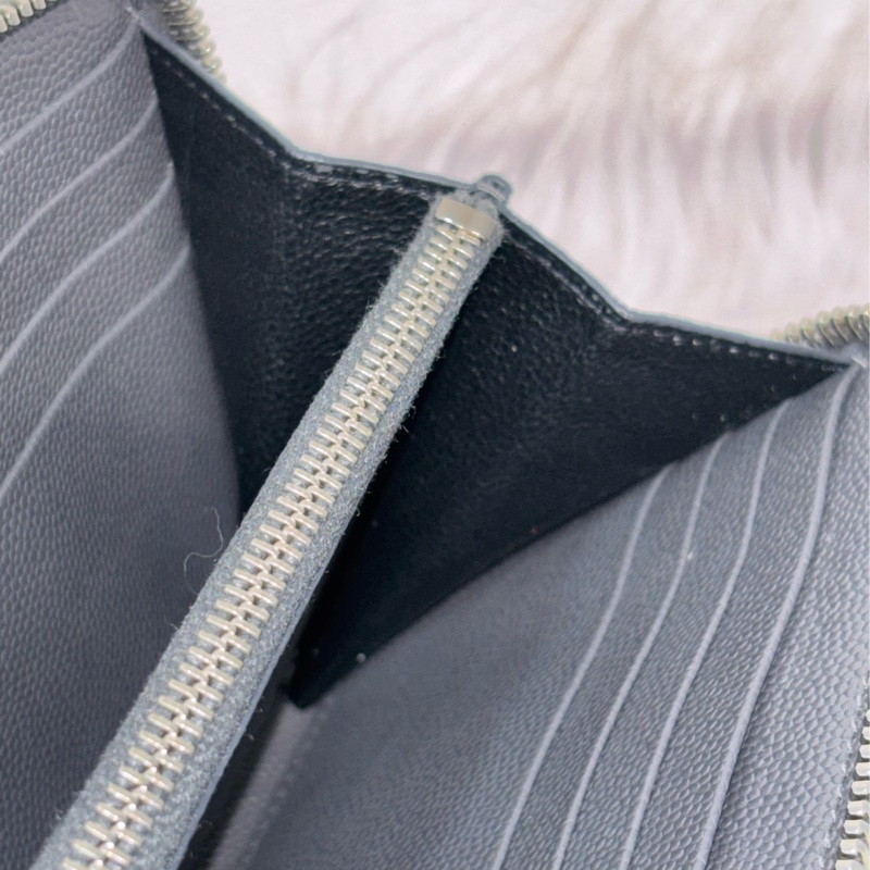 YSL 358094 LOGO 大象灰荔枝皮 銀釦 發財包拉鍊夾信用卡零錢包長夾皮夾發財包-28