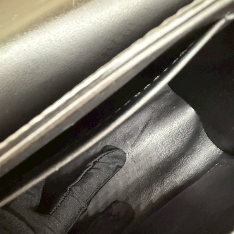 LV黑色EPI銀釦TWIST MM肩側背包M21113-18