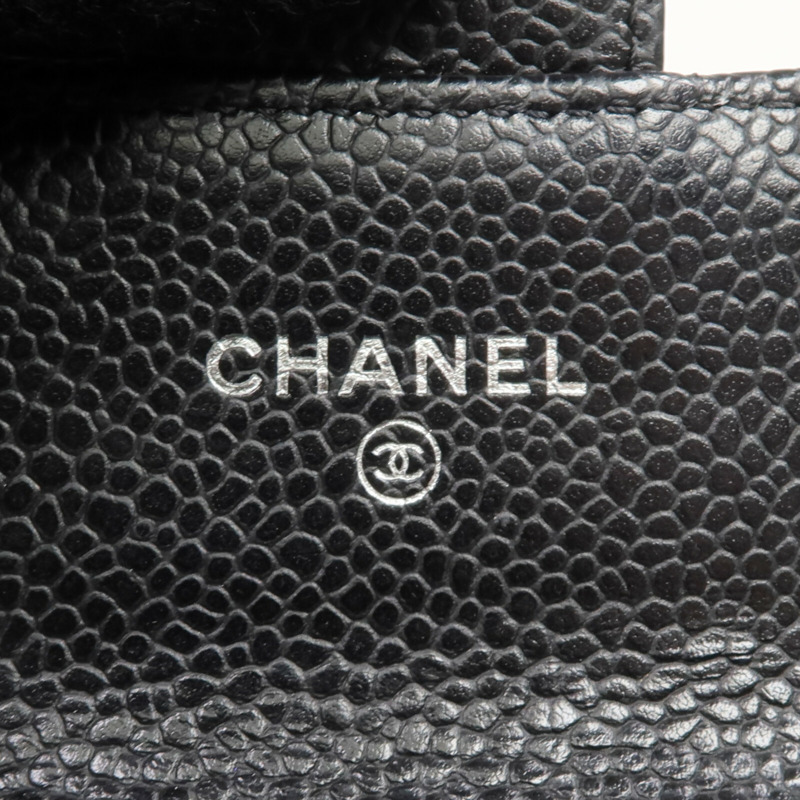 CHANEL 牛皮皮革Card Case銀扣卡片套-11