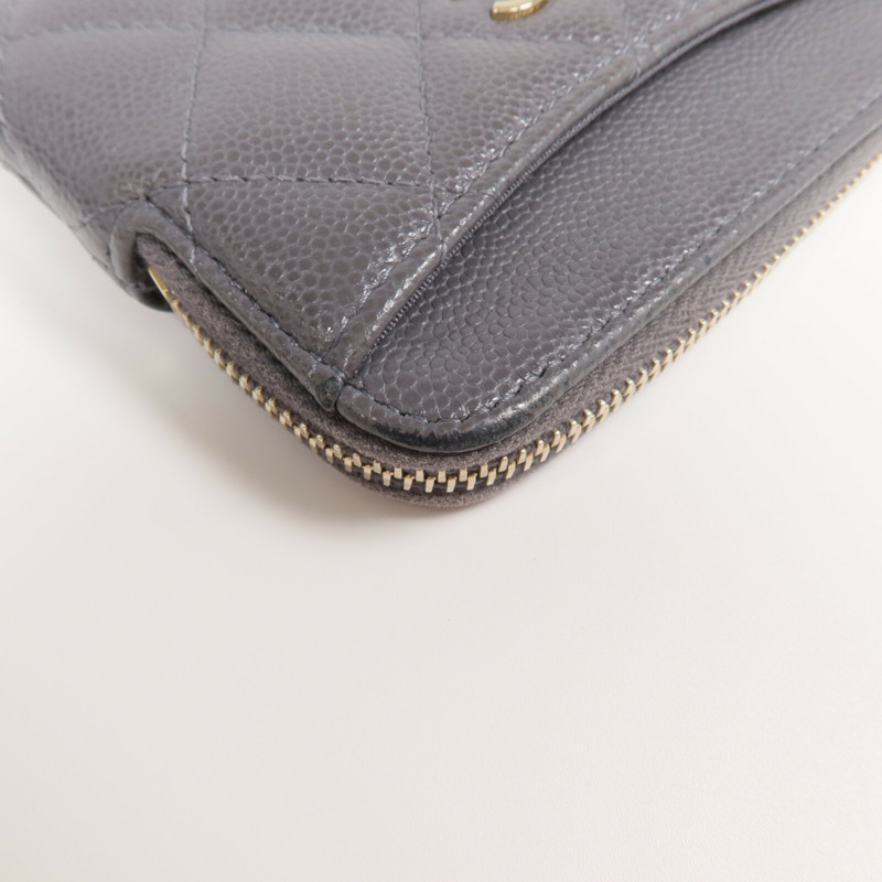 CHANEL 牛皮皮革Card Holder Matelasse金扣卡片套-8