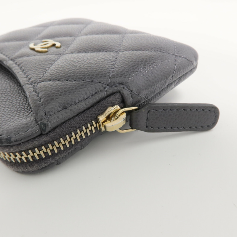 CHANEL 牛皮皮革Card Holder Matelasse金扣卡片套-11