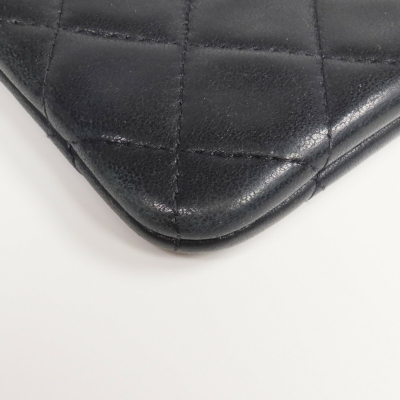 CHANEL 羊皮皮革Mini Pouch銀扣手拿包-7