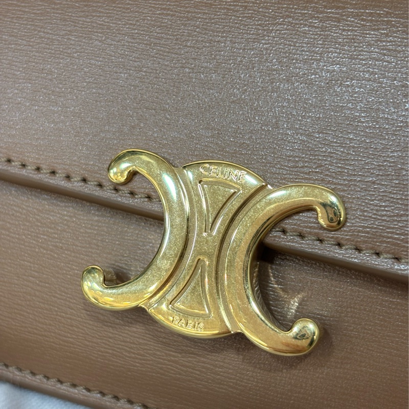 CELINE TRIOMPHE 10I583 金釦凱旋門金棕金牛皮 BOX 零錢包卡夾信用卡包名片夾短夾錢包-4