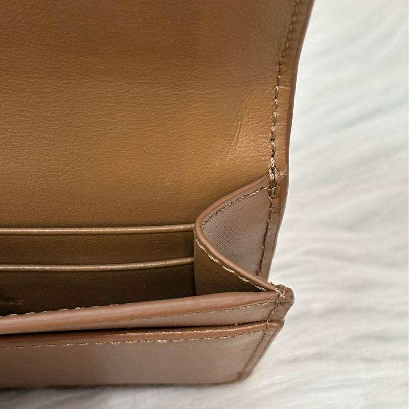 CELINE TRIOMPHE 10I583 金釦凱旋門金棕金牛皮 BOX 零錢包卡夾信用卡包名片夾短夾錢包-25