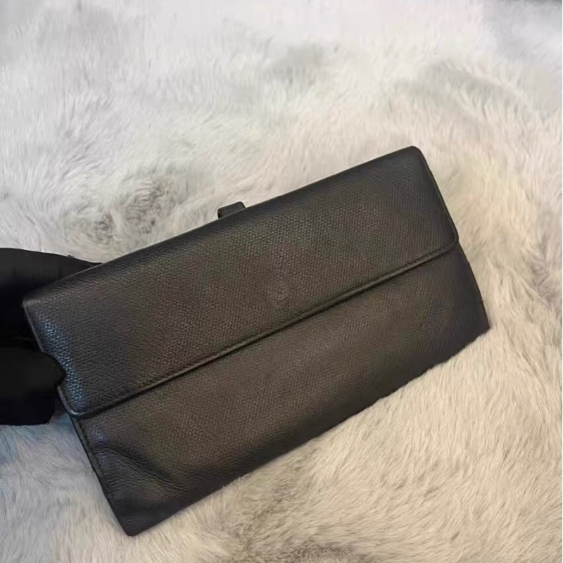 老香 CHANEL Vintage 黑色魚子醬皮 Coco Button 壓扣長夾|9字雷標|金黑圓扣-1