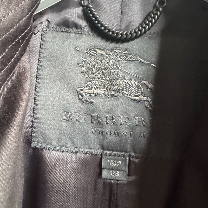 Burberry 黑色風衣外套🧥-1