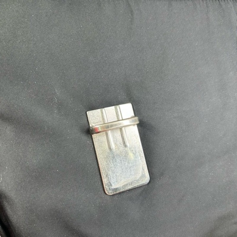 Prada普拉達黑色手提公文包 真皮拼尼龍布材質 容量大 能裝下筆記本 商務休閒都合適-23