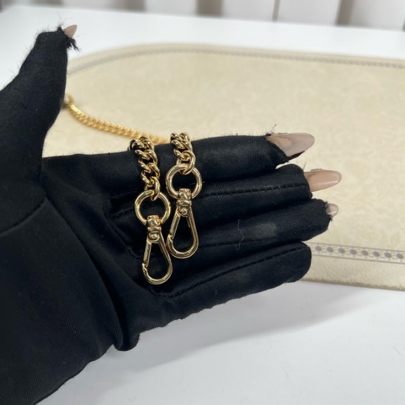 gyj hz zzz FENDI芬迪 Baguette老花迷你法棍鏈條包 高級有質感 日常搭配絕對不會出錯-20