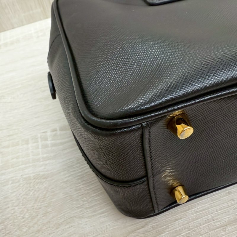 PRADA黑金牛皮方形手提托特包BL0095-10